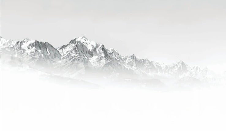 Tapete Büro Mont Blanc im Nebel schwarz & weiß