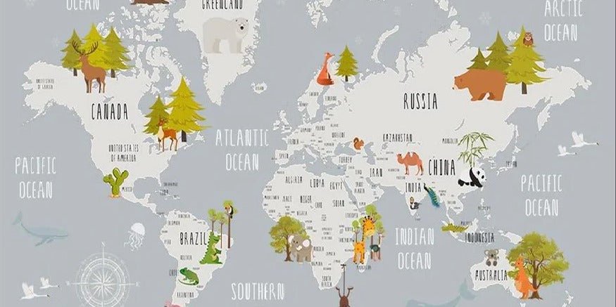 Tapete für Kinderzimmer mit hellgrauen Tieren