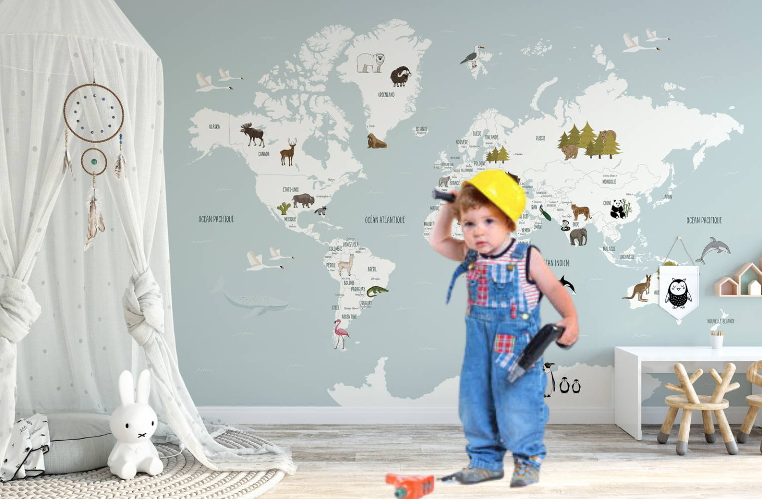 Est-ce facile et rapide de poser un papier peint panoramique ?