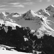 Tapete Berg schwarz und weiß les Aravis
