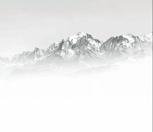 Tapete Mont Blanc im Nebel schwarz und weiß
