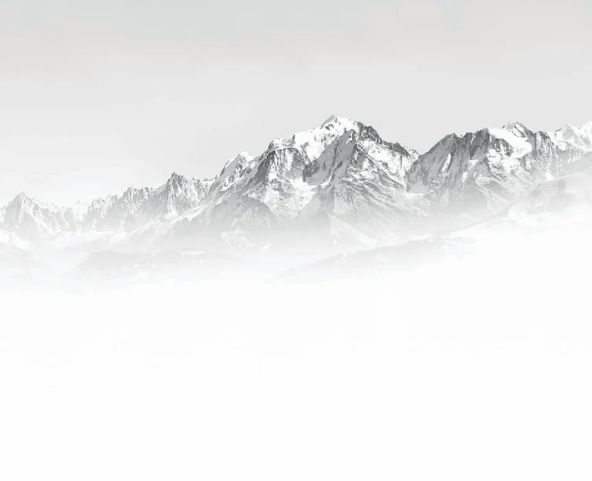 Tapete Mont Blanc im Nebel schwarz und weiß