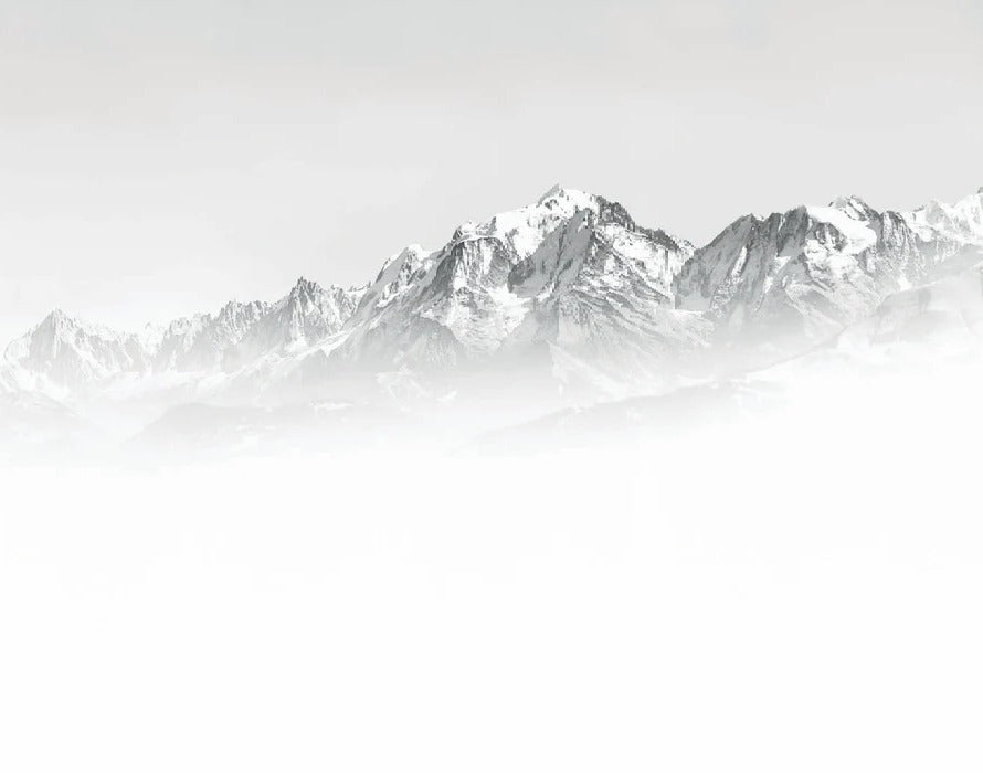 Tapete Mont Blanc im Nebel schwarz und weiß