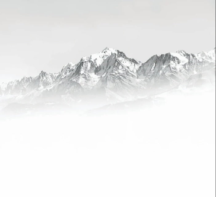 Tapete Mont Blanc im Nebel schwarz und weiß