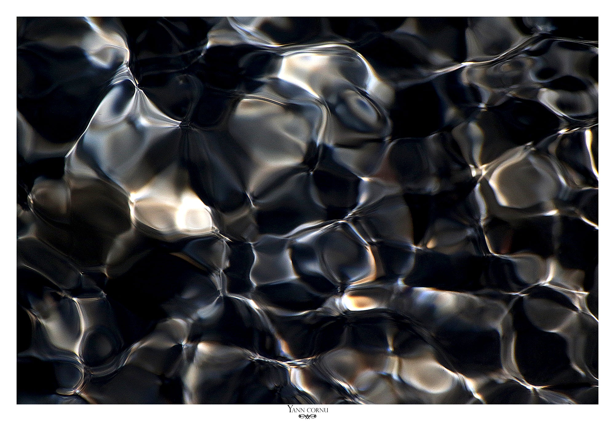 Tapete mit Spiegeleffekt